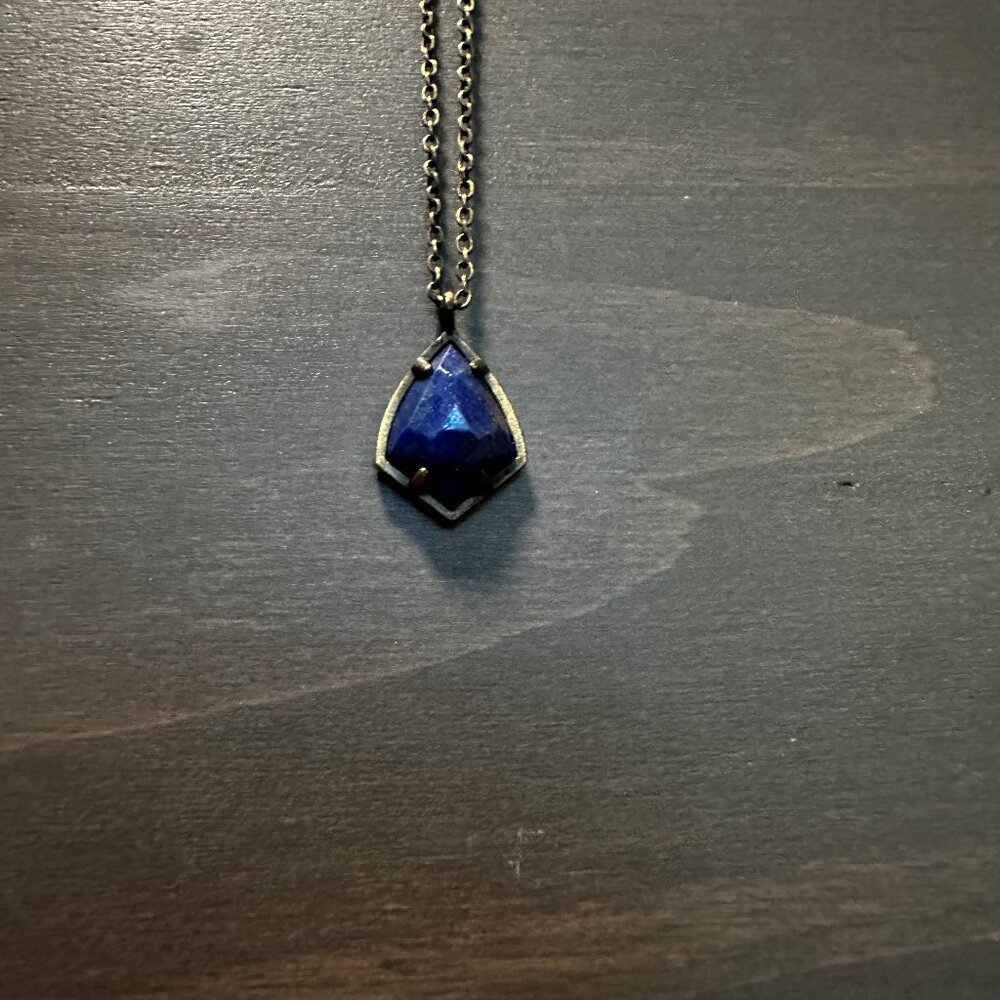 Kendra Scott Gold and Blue Dainty Necklace